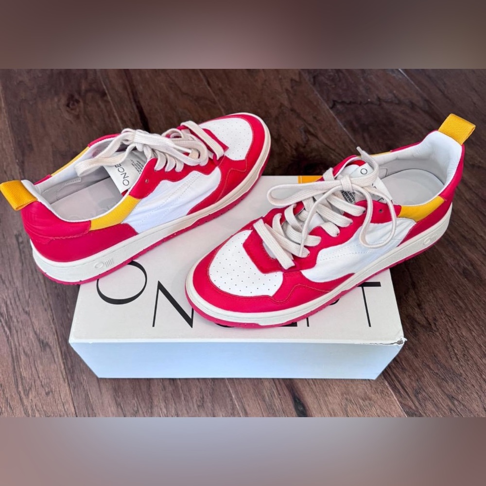 Oncept Phoenix sneakers